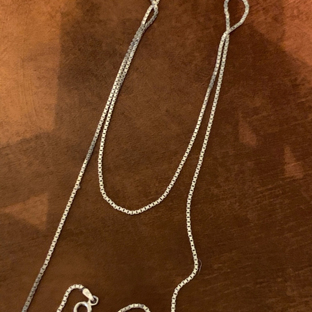 White-gold box chain 20”